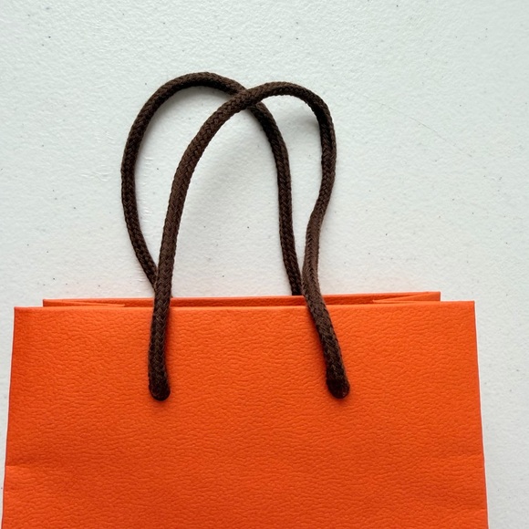 Hermes Small Paper Orange Shopping Bag 8.5” x 6” x 2.5” - Picture 7 of 7